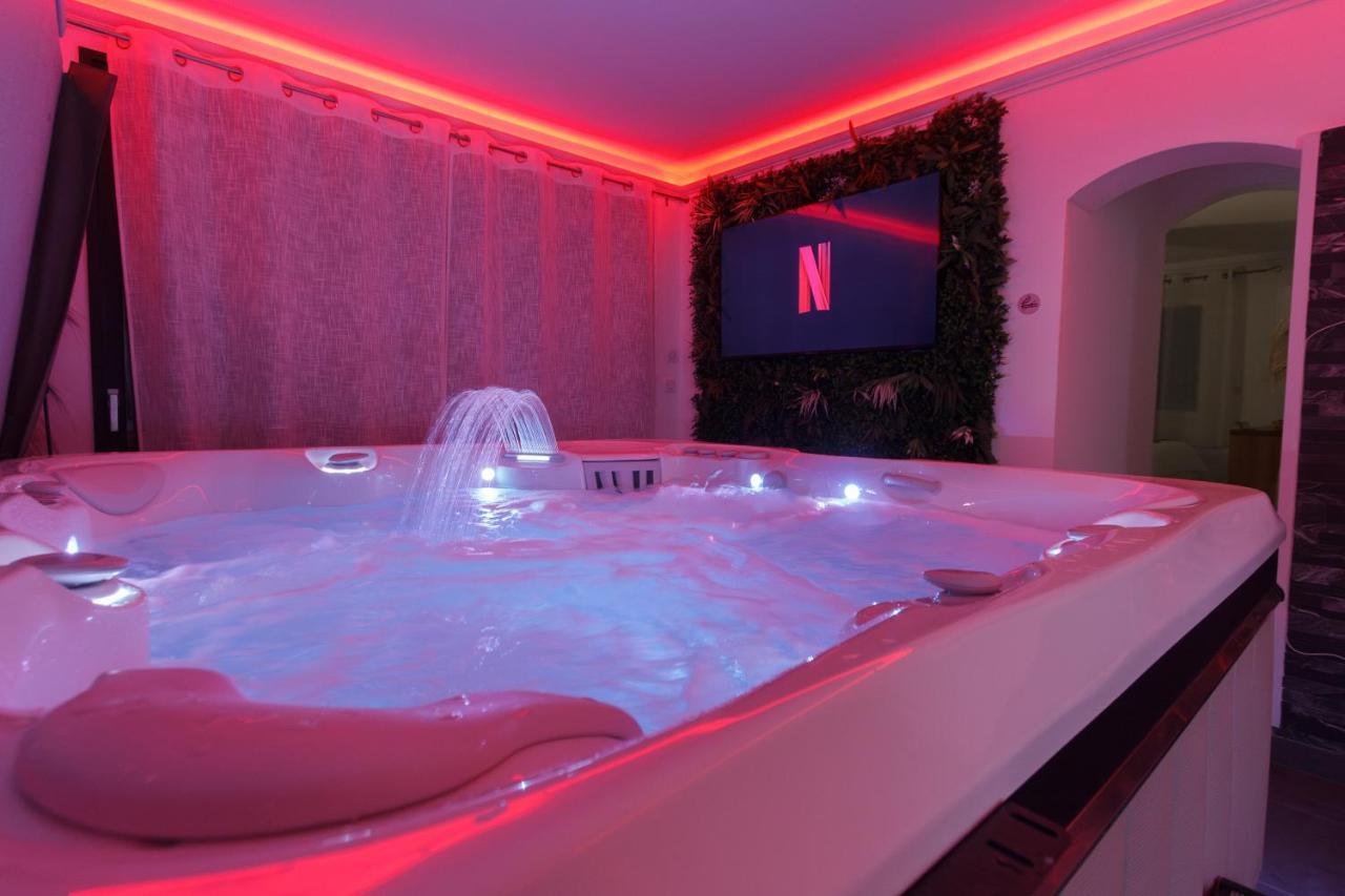 Casa Amor & Spa, Appartement Suite Jacuzzi & Piscine Chauffee Montfort-sur-Argens Экстерьер фото